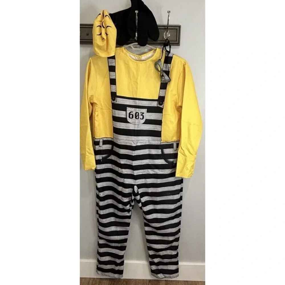 Despicable Me Jailed Minion Tom Costume Adult Size X-Large 46 48 New in Package